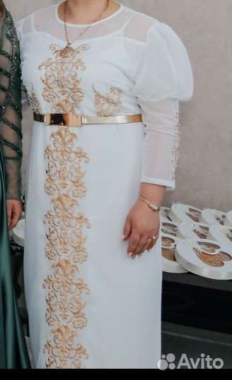 Вечернее платье