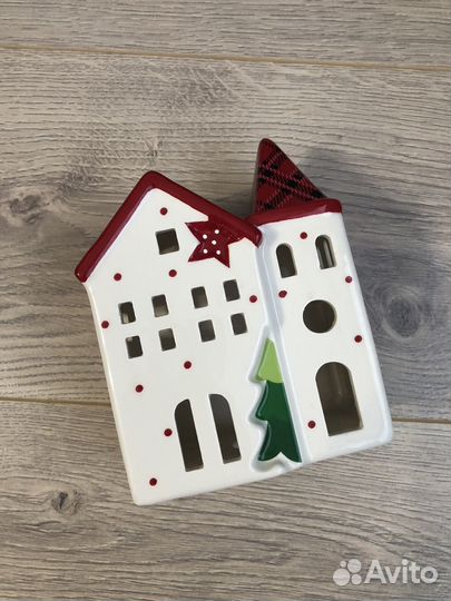 Новогодний керамический домик