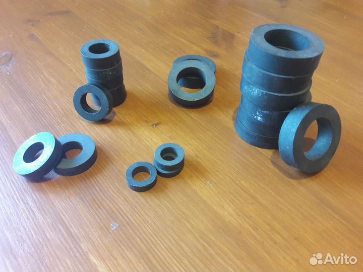 Фееритовые кольца и прямоугольники