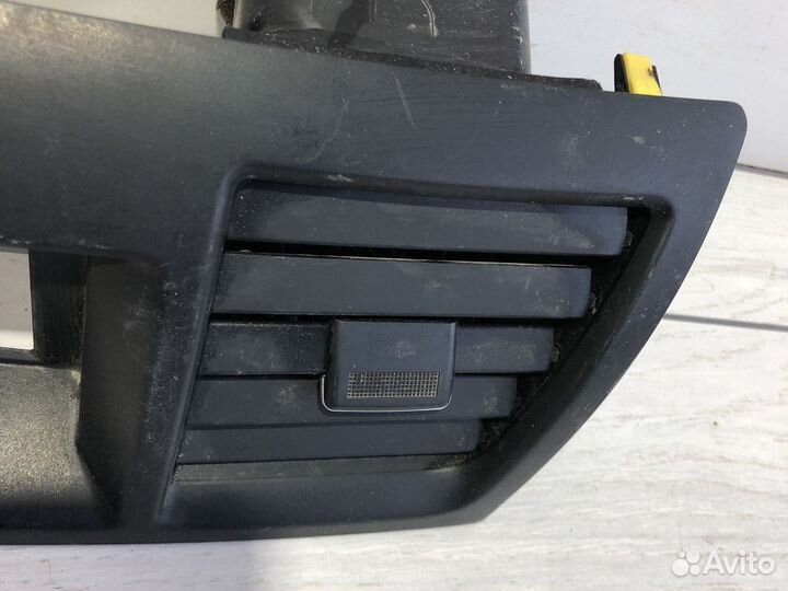 Toyota Highlander Решетка вентиляционная средняя