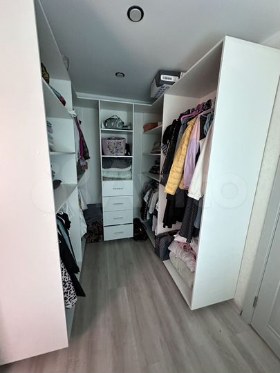 Дом 82 м² на участке 8 сот.