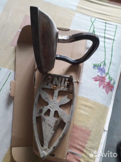 Старый утюг