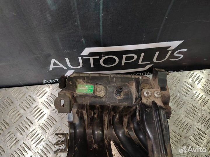 Впускной коллектор Peugeot 206 1.4 1998-2010