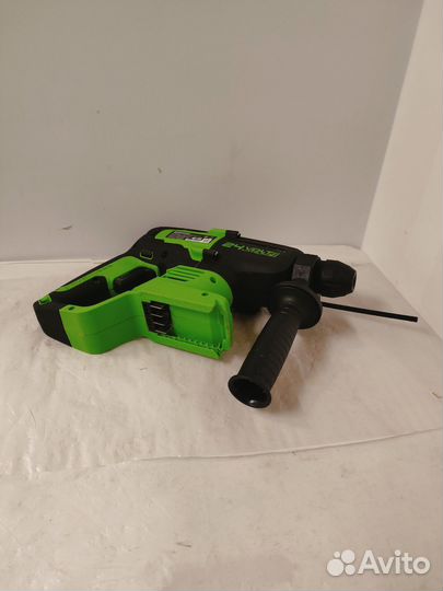 Перфоратор greenworks GWB 24