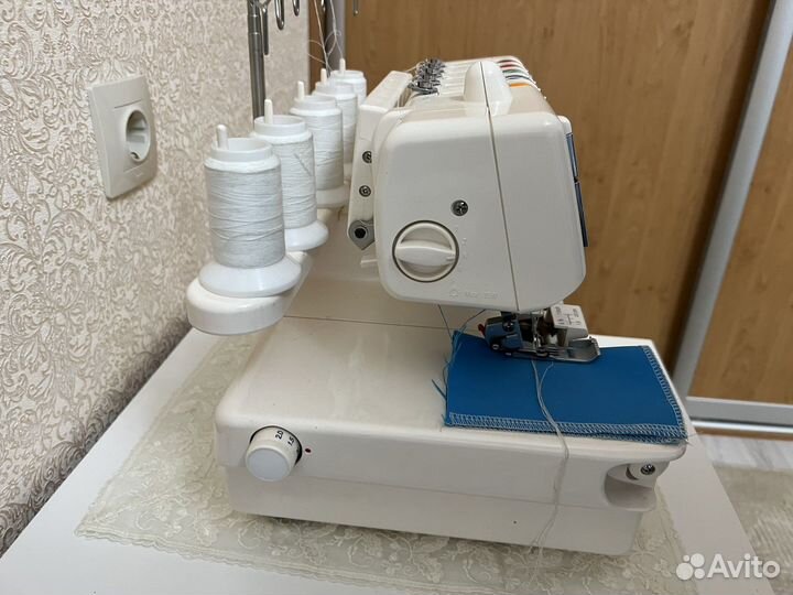 Оверлок Merrylock 007 (новый)