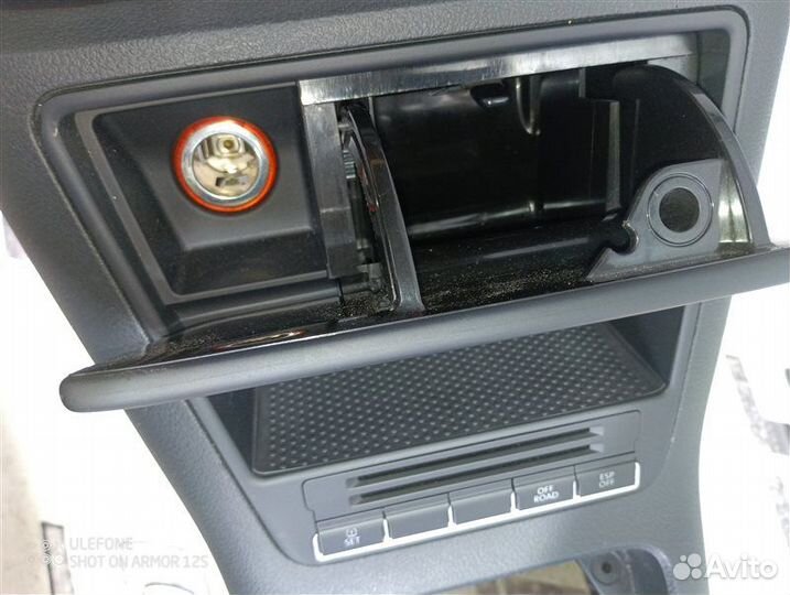 Консоль центральная Volkswagen Tiguan 5N 2.0 cawa