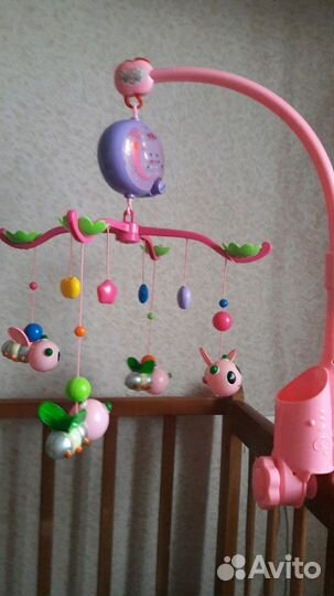 Музыкальная карусель на кроватку