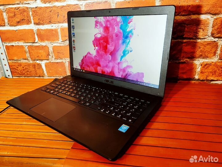 Asus X551M - 4 Ядра \ 4 Озу \ SSD