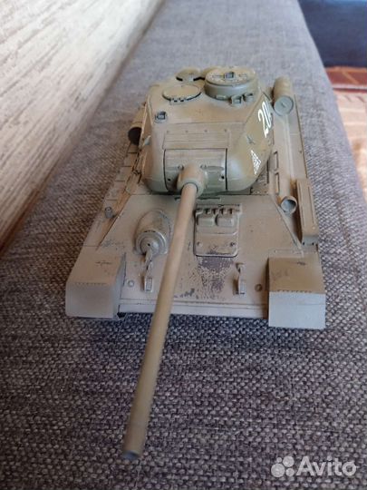 Танк т-34/85 Tamiya