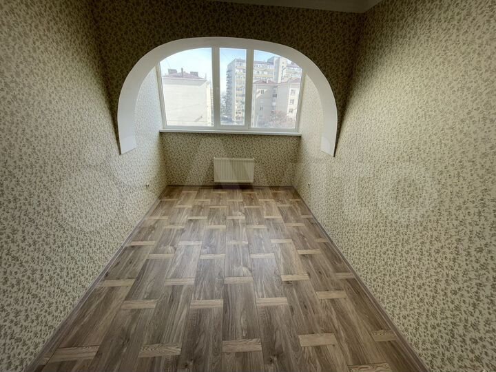 2-к. квартира, 54 м², 3/9 эт.