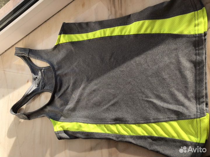 Костюм для спорта