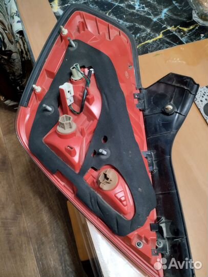 Задние фонари правый на Ниссан Теана