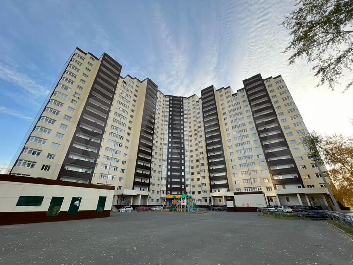 2-к. квартира, 64 м², 10/16 эт.