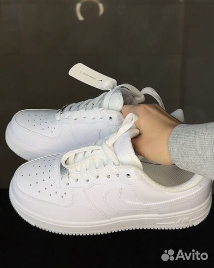 Nike air force 1'07 white
