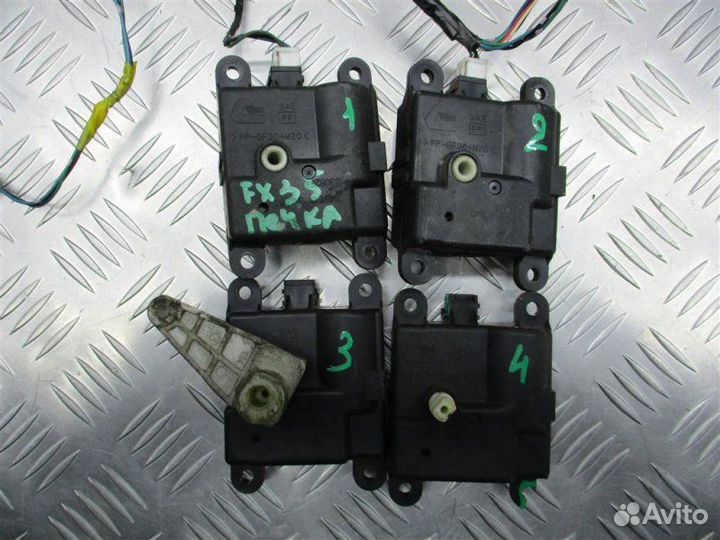 Моторчик заслонки печки Infiniti Fx35 3.5 VQ35DE