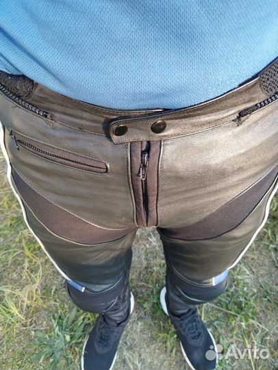 Мотокомбинезон