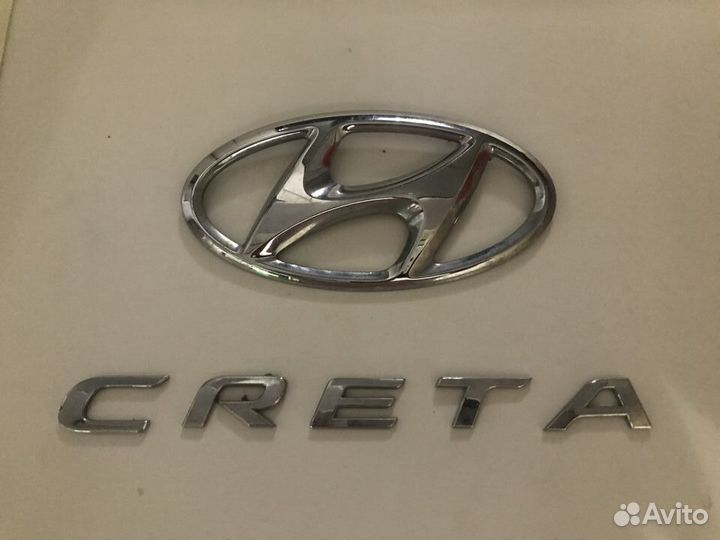 Эмблема Hyundai Creta, буквы creta