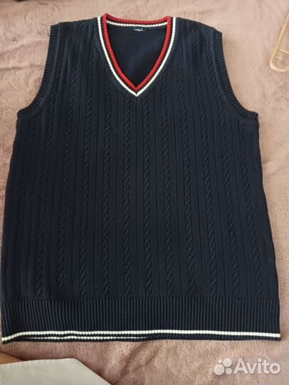 Жилетка для мальчика школьная