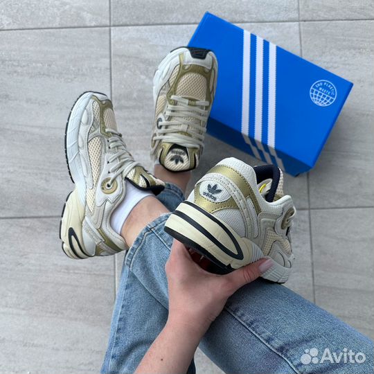 Кроссовки Adidas Astir женские