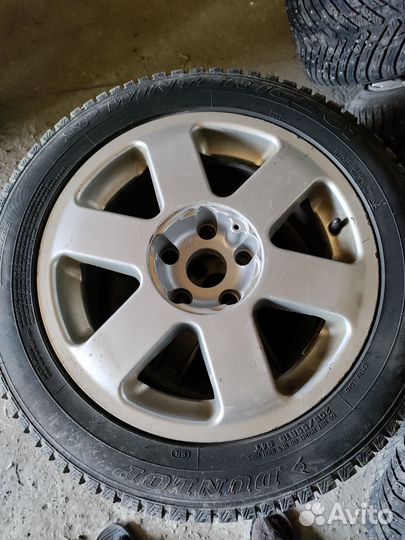 Dunlop SP Winter Ice 01 205/55 R16