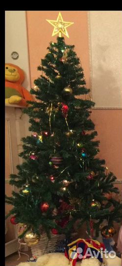 Елка искусственная