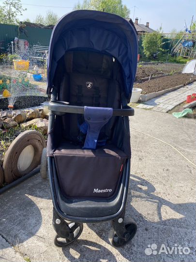 Коляска поогулочная