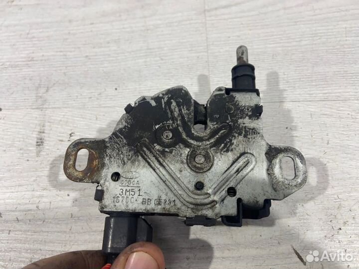 Замок капота Ford Focus 2 (08-11) хэтчбек 1.8L
