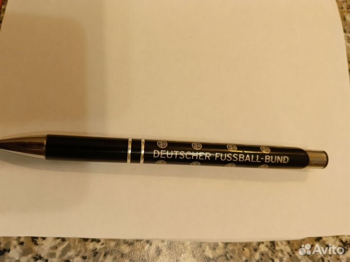 Красивая шариковая ручка Германия