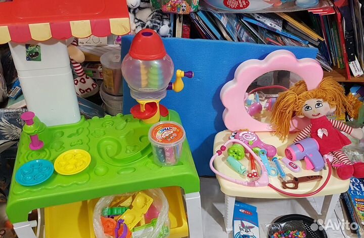 Цена за все вместе, пакеты игрушек девочке
