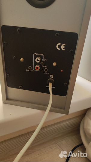 Акустические колонки sven