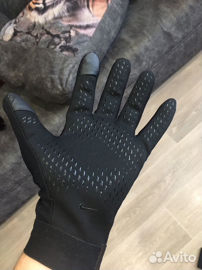 Перчатки nike drill hyperwarm