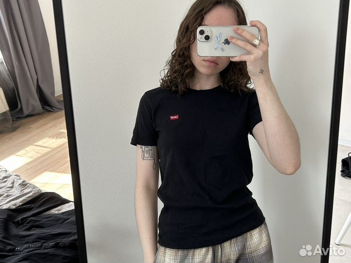 Футболка levis женская s