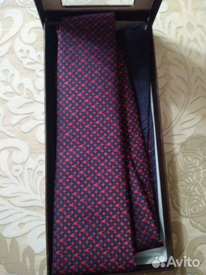 Галстуки новые брендовые оригинал