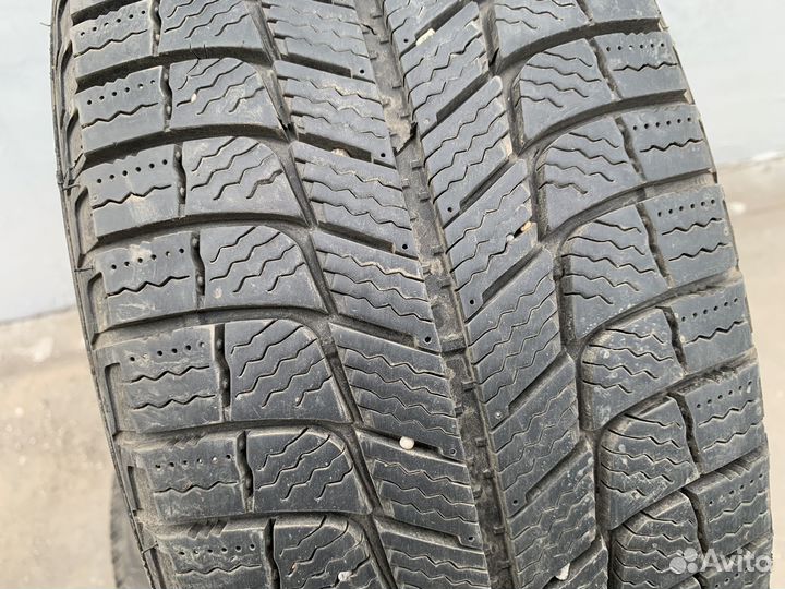 Michelin X-Ice XI3 205/55 R16