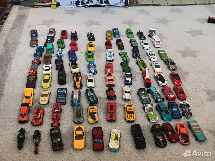 Hot wheels машинки