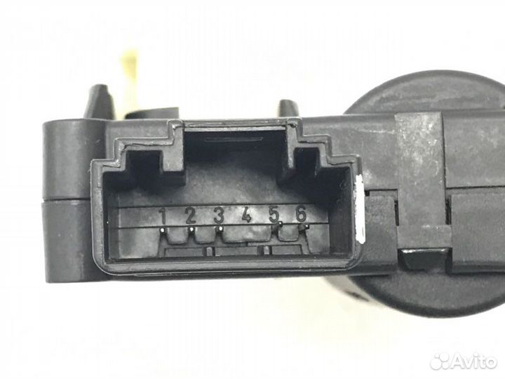 Моторчик заслонки отопителя Audi A8 D3 BVJ 2008