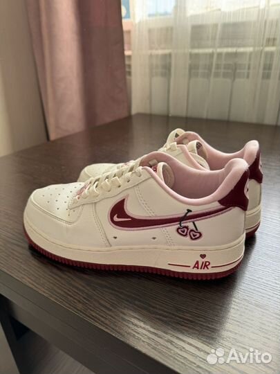 Кроссовки женские 37 38 размер