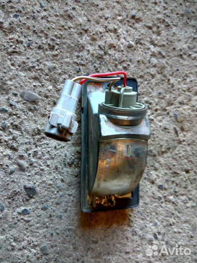 Противотуманка Toyota Highlander