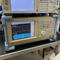 Анализатор спектра Tektronix RSA230