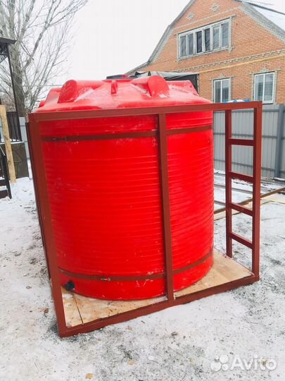 Пластиковые емкости в кассете