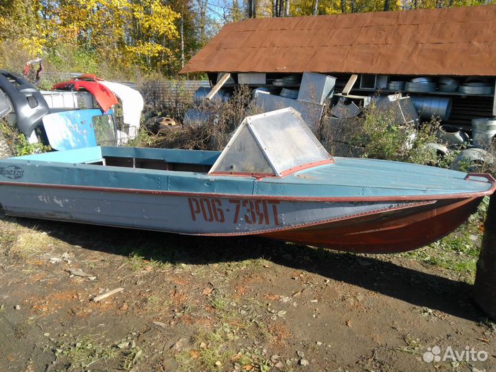 Казанка 5М с выносным транцем