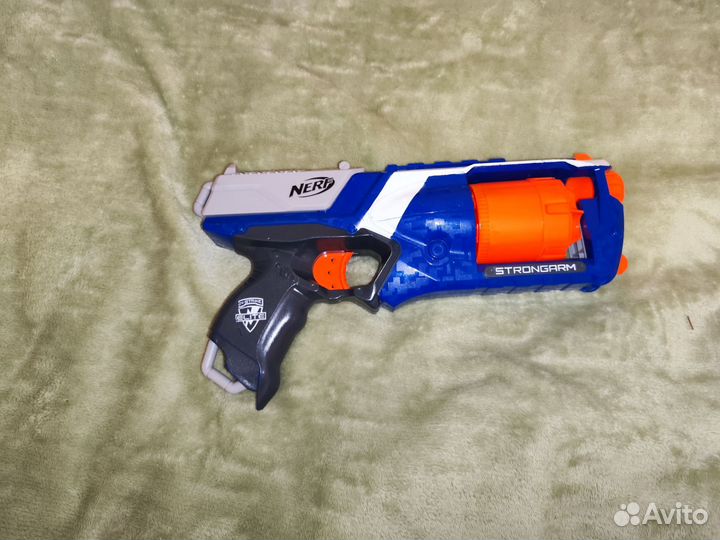 Бластер Nerf strongarm