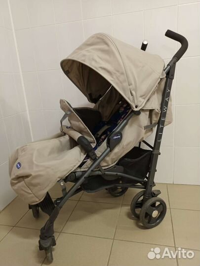 Прогулочная коляска трость chicco