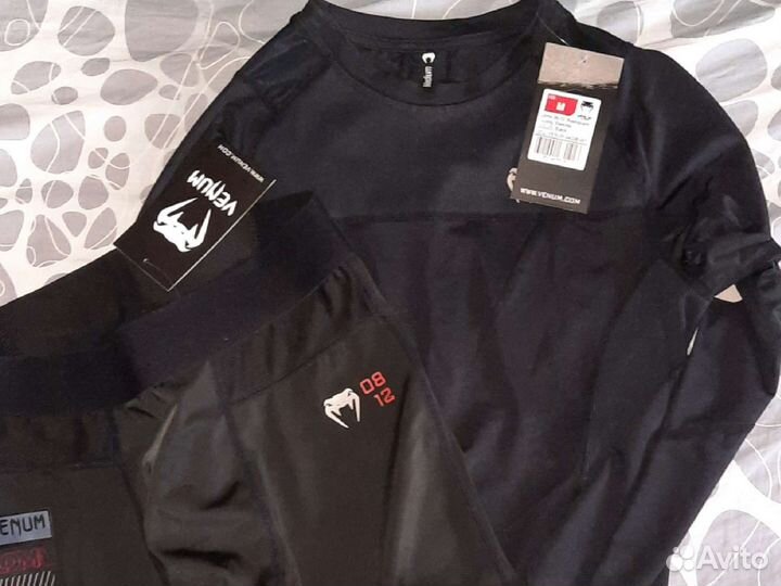 Компрессионные штаны и футболка Venum