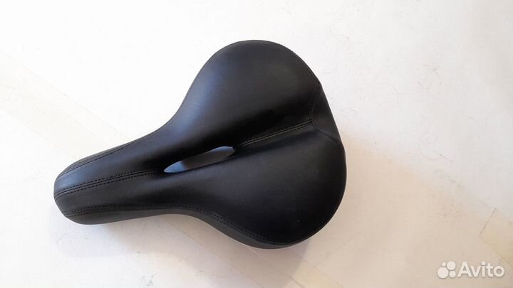 Седло для велосипеда комфортное