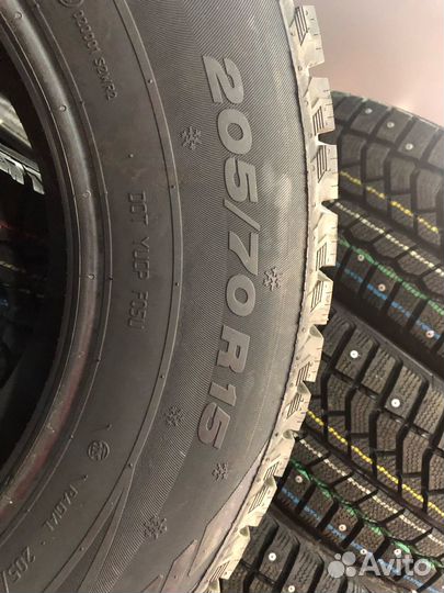 Viatti Bosco Nordico V-523 205/70 R15