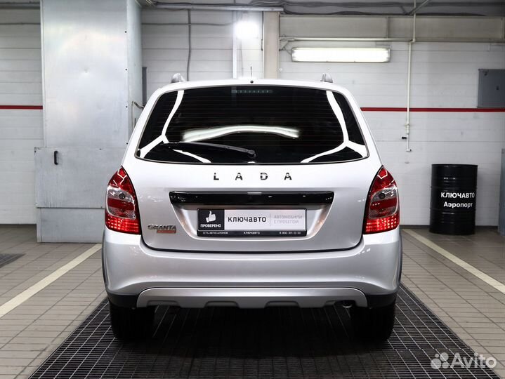 LADA Granta 1.6 МТ, 2023, 7 000 км