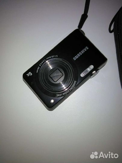 Компактный фотоаппарат