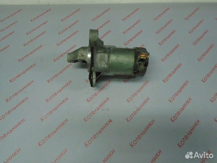 Nissan 23300-EN200 Стартер