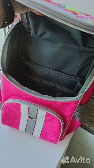 Рюкзак школьный для девочки 1 класс